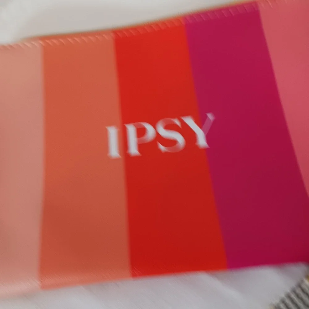 Ipsy‎ Lot of 3 Cosmetic Makeup Bags Multicolor Zip Pouches with Zipper Closure